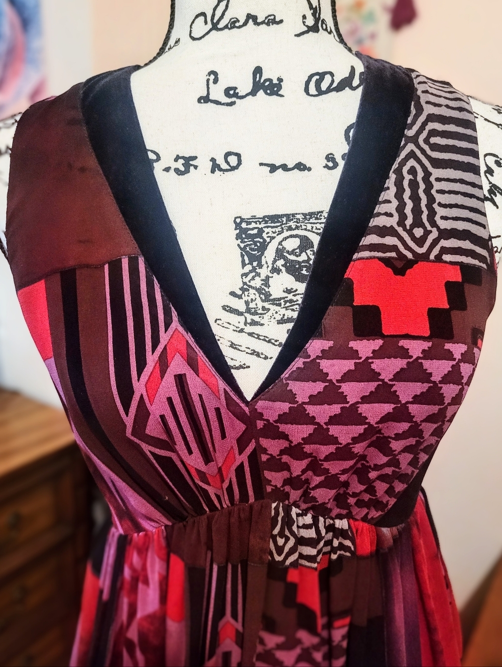 Etro 100% Silk Velvet Detail V-Neck Sleeveless Patchwork Midi Dress, EUC, Large - Picture 4 of 16